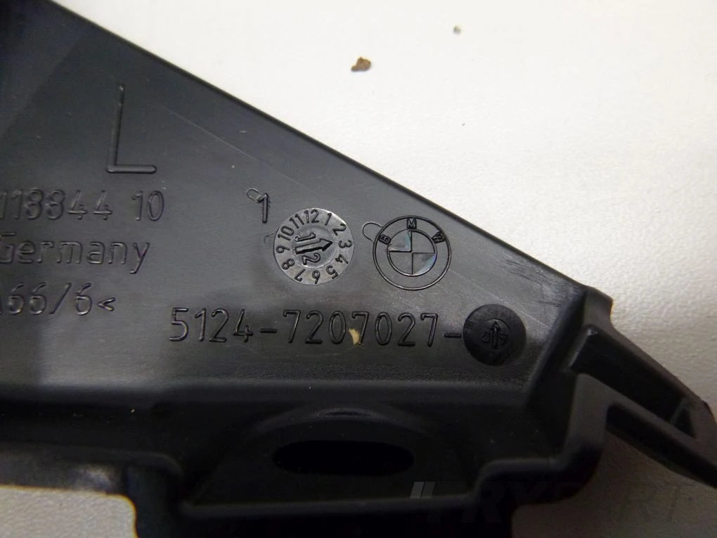 BMW 5 F11 KOMBI trunk lid limiter