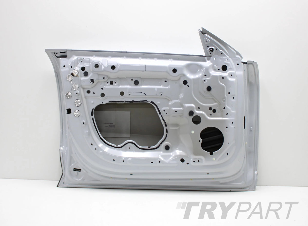 POLESTAR IV 4 DOOR LEFT FRONT ORIGINAL + MOULDING
