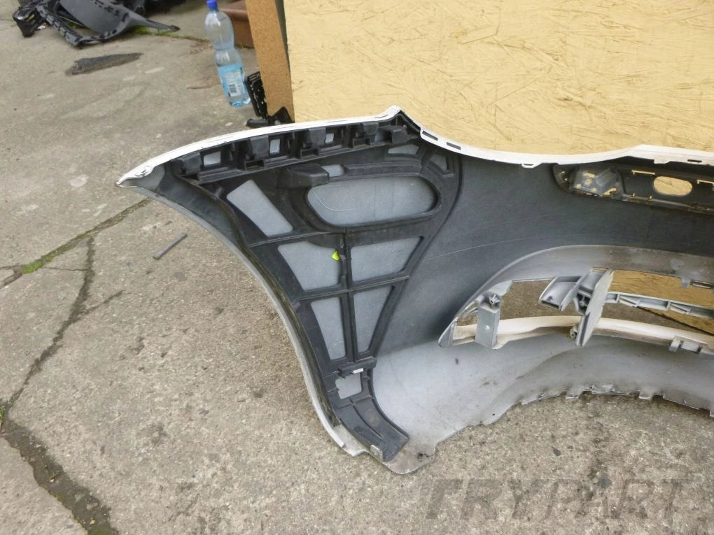 VW EOS 1Q0 05- Front Bumper Guide