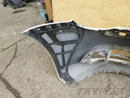 VW EOS 1Q0 05- Front Bumper Guide