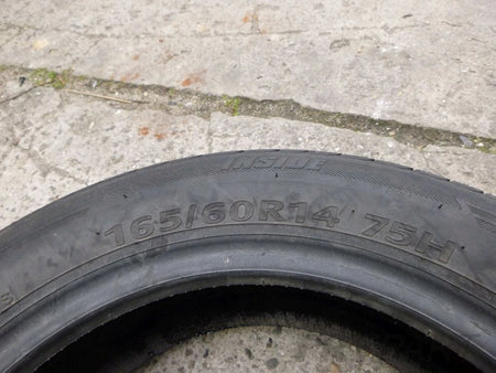 KUMHO L 165 60 R14 ECOWING ES01 KH27 75H Tire