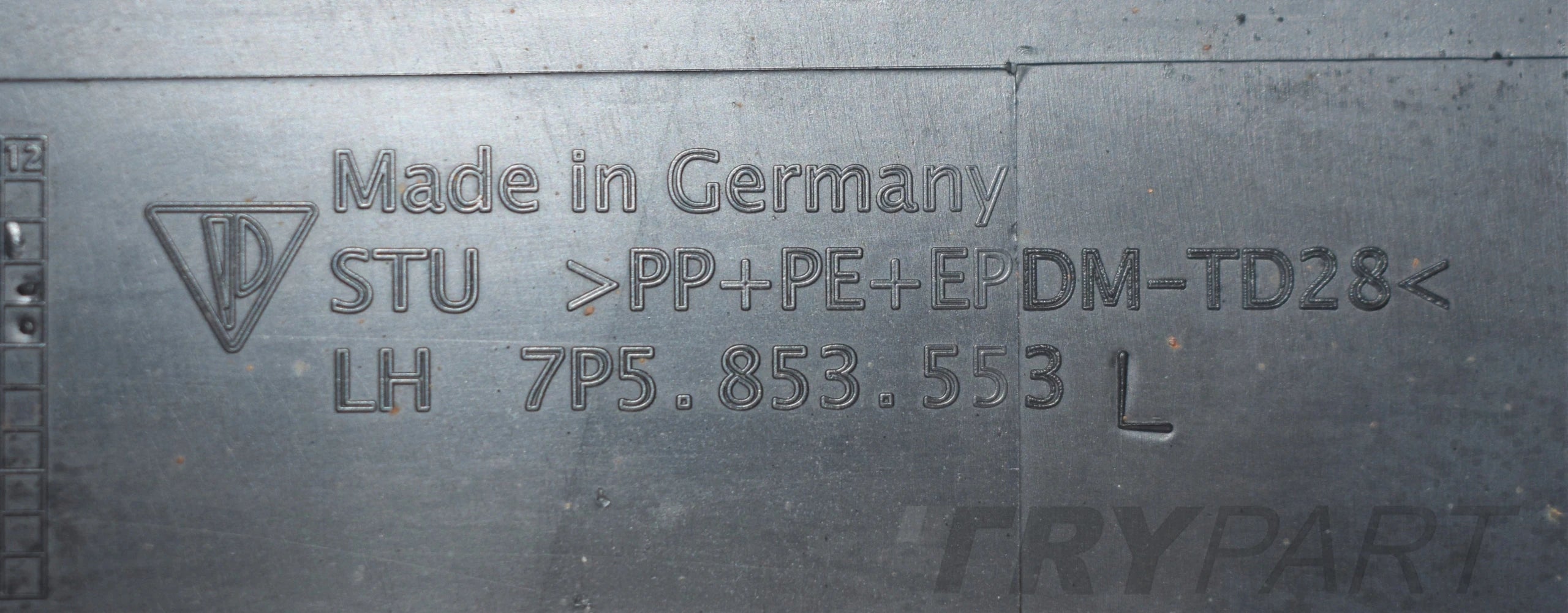 PORSCHE CAYENNE 7P5 LIFT LEFT SILL PANEL