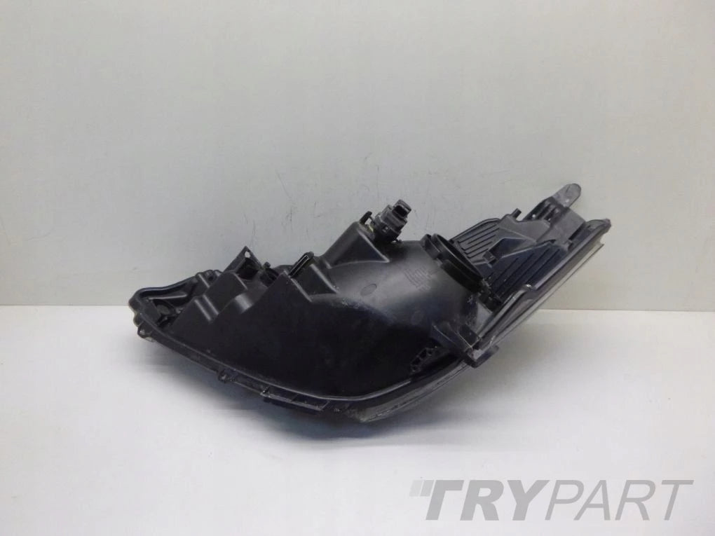 TOYOTA YARIS III LIFT 13- Right Headlight