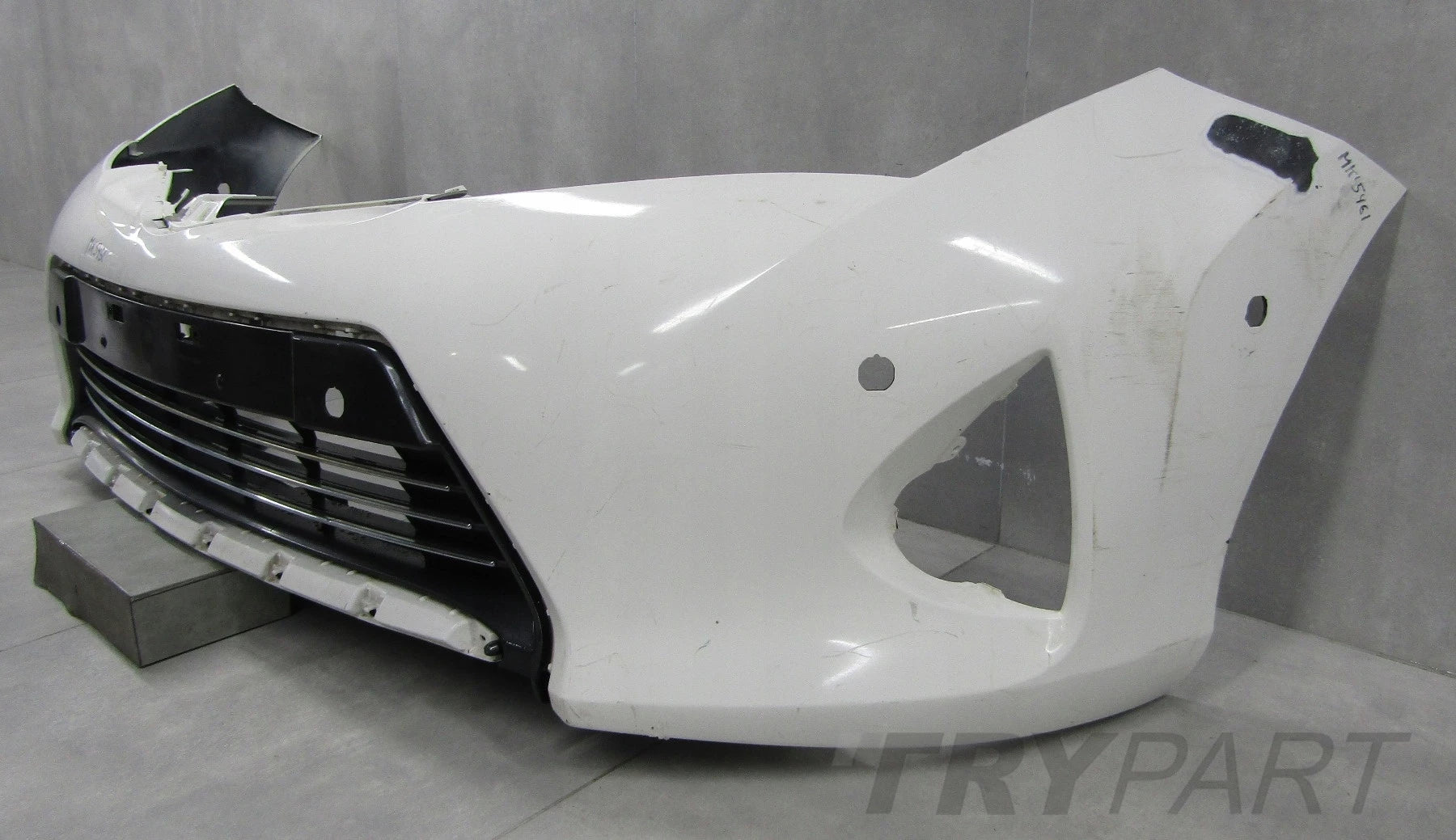 Front Bumper Toyota Auris 2 II 12-15 (+ Underbody)