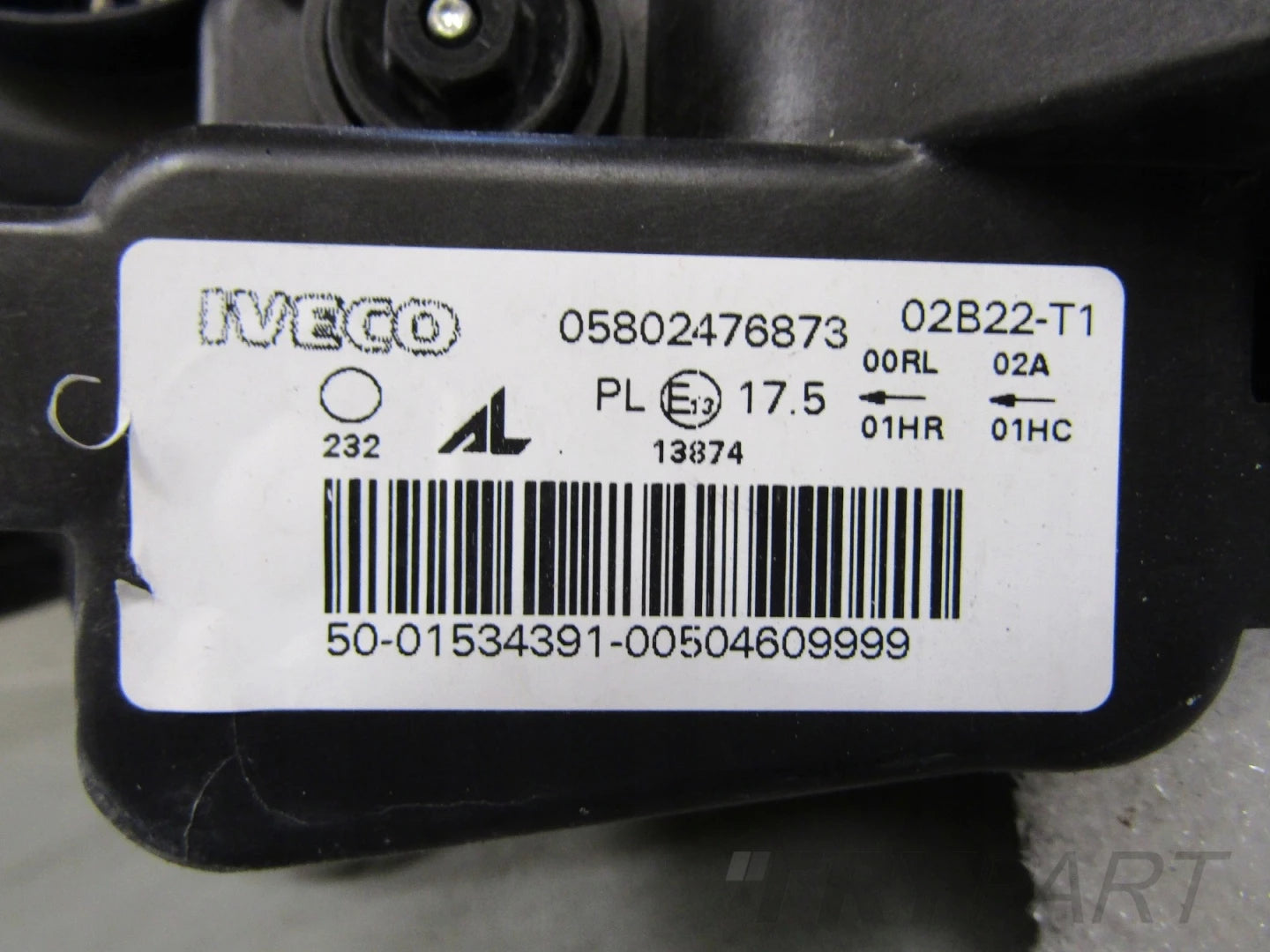 IVECO DAILY IV HEADLIGHT STANDARD 14-19 RH 05802476873