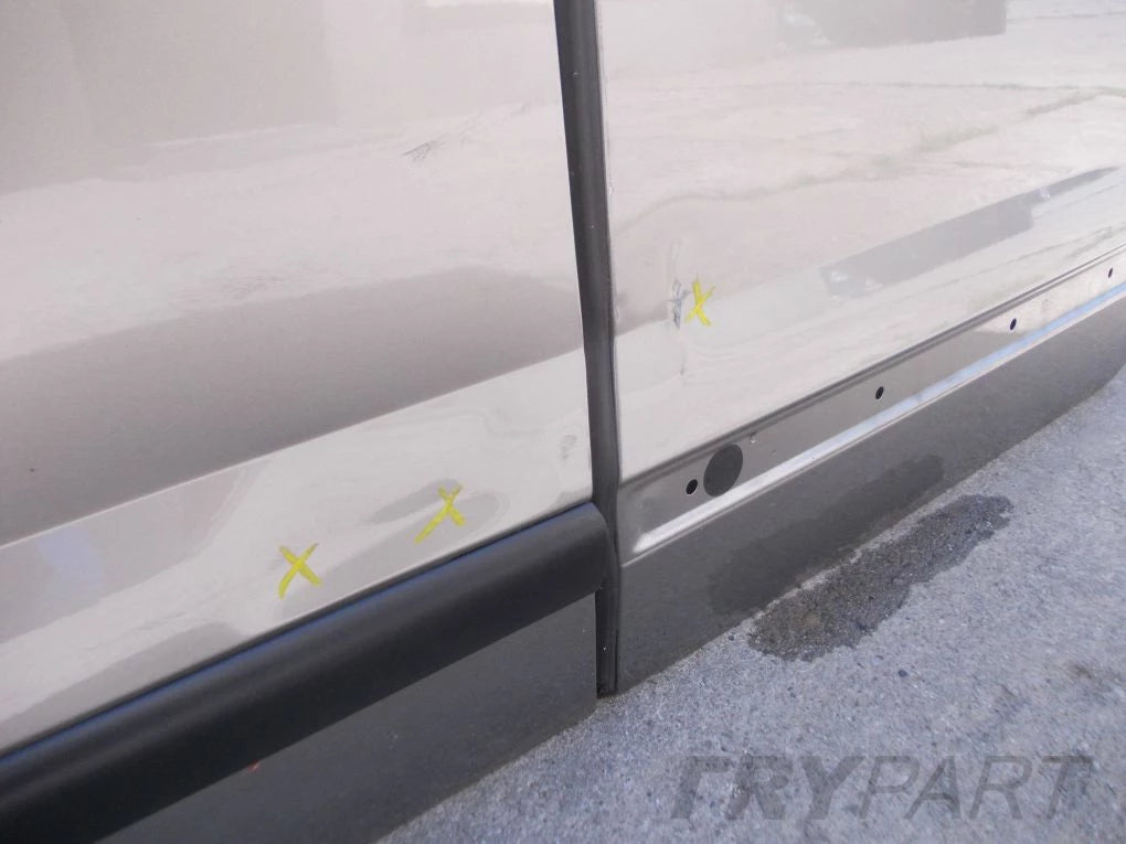 PEUGEOT 3008 REAR LEFT DOOR