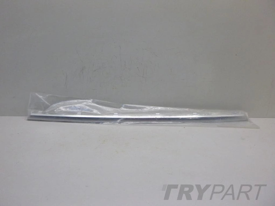 FORD FOCUS MK4 JX7B-17F010 chrome bumper trim