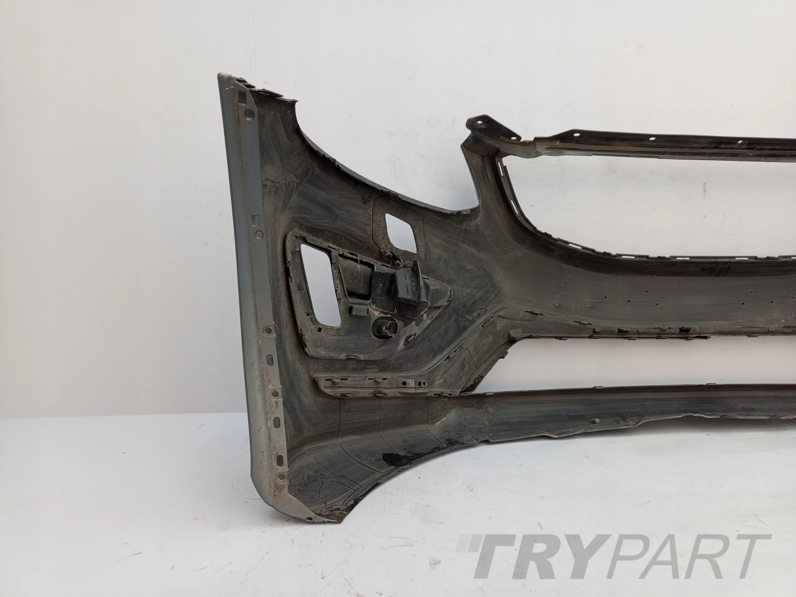 VOLVO XC60 I LIFT R-DESIGN 2013- FRONT BUMPER 31383105