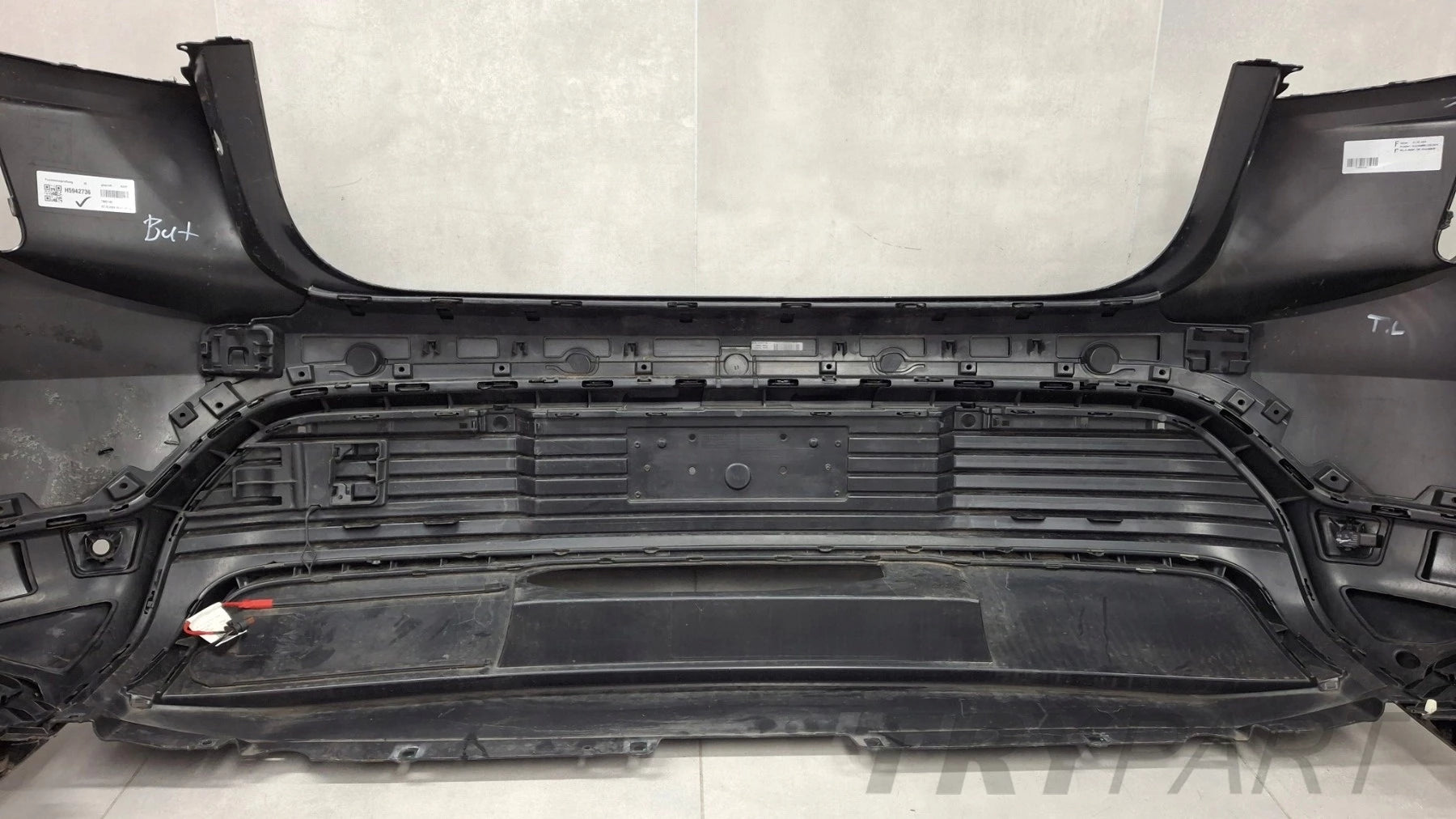 Rear Bumper Porsche Macan II 95C S 24- / + Skids + 1x PDC Sensor