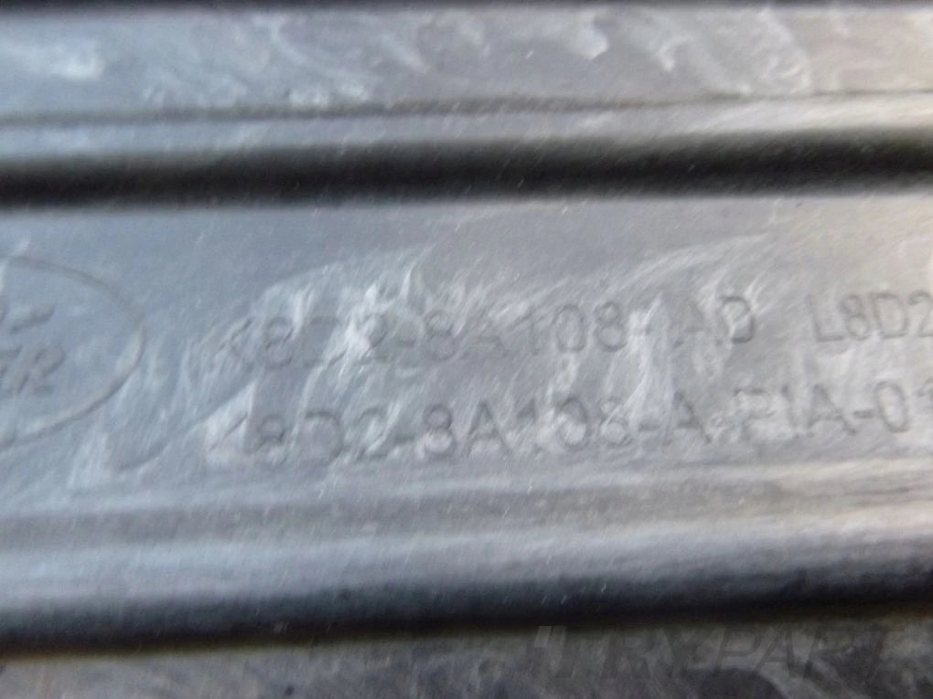 RANGE ROVER EVOQUE STEERING WHEEL TRIM FRAME