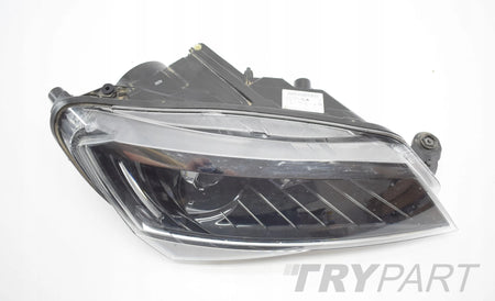SUPERB III 3V HEADLIGHT RIGHT FRONT EU GENUINE USED!