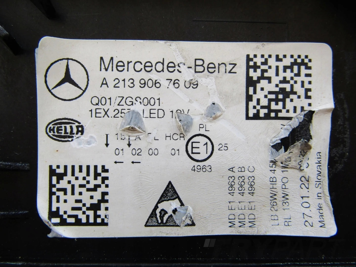 Headlight Mercedes E-Class W213 213 LED LIFT 20- RH RIGHT A2139067609