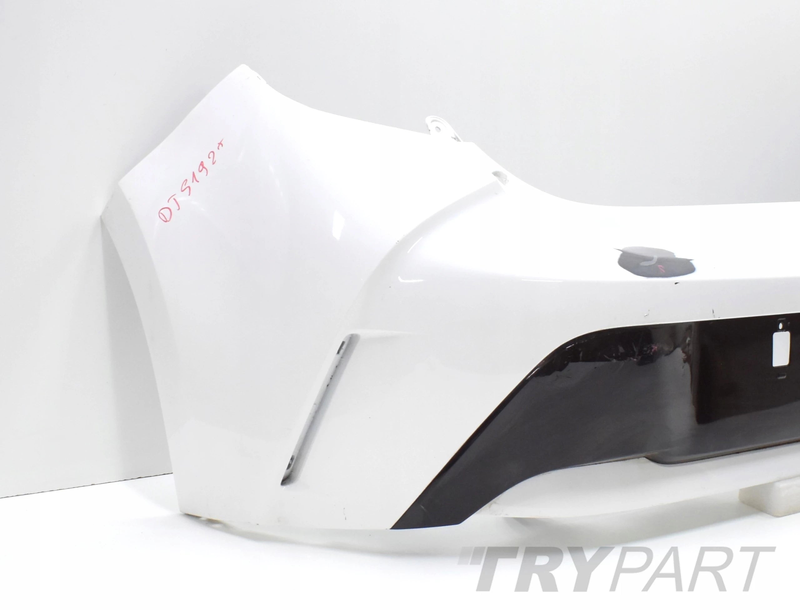 TOYOTA COROLLA E21 REAR BUMPER ORIGINAL HB + BOTTOM