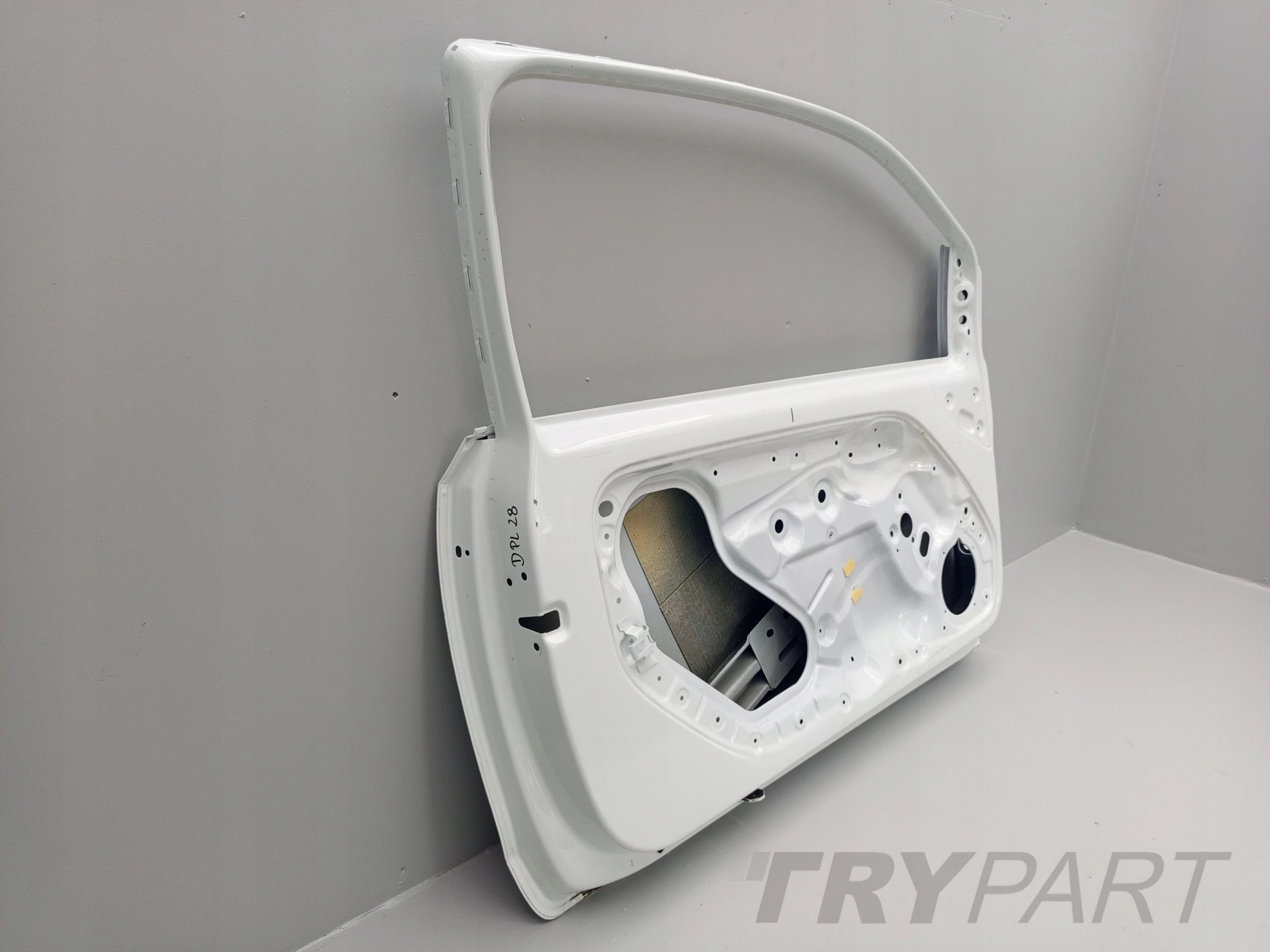 VW UP MII CITIGO 2011-20 FRONT LEFT DOOR 3D 1S3831311H