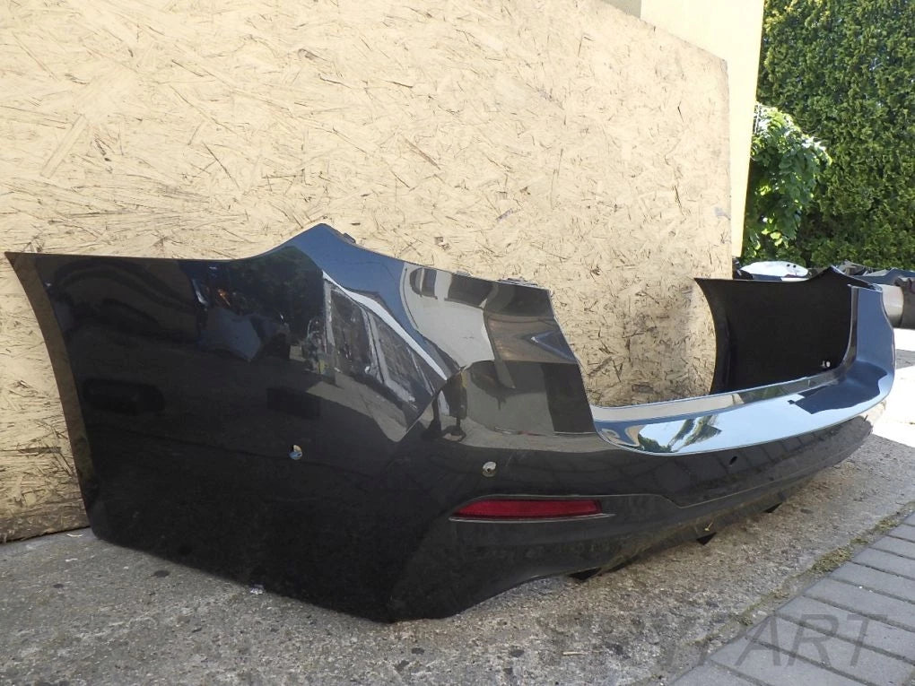 BMW 5 G31 KOMBI LIFT LCI M Paket 20- Rear Bumper
