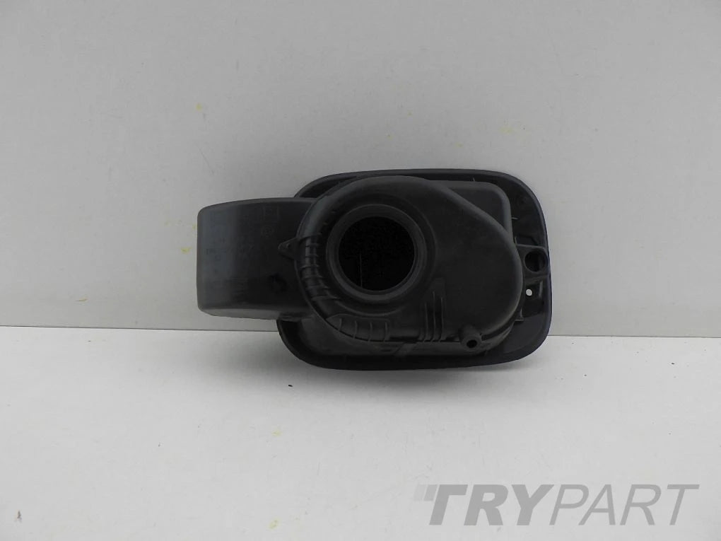 SKODA OCTAVIA III 3 5E 5E0809702B Fuel Filler Flap