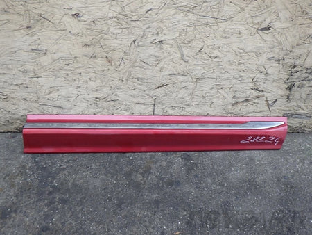 VOLVO XC60 II 17- Right Front Door Molding
