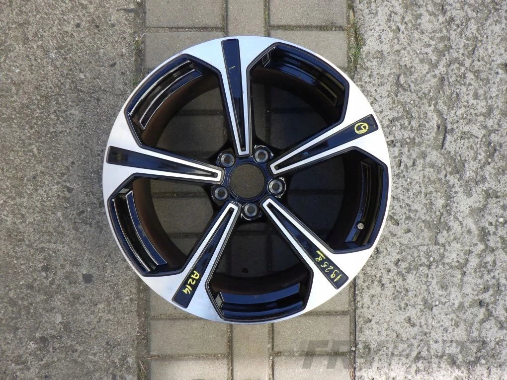 MERCEDES E KLASA 214 Night Package 9.5J x 19 ET51 5x112 A2144013700 Rim