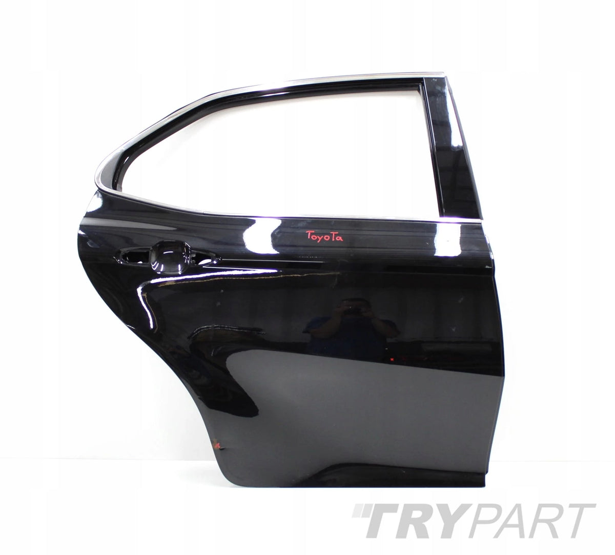 TOYOTA CAMRY VIII 8 DOOR RIGHT REAR GENUINE
