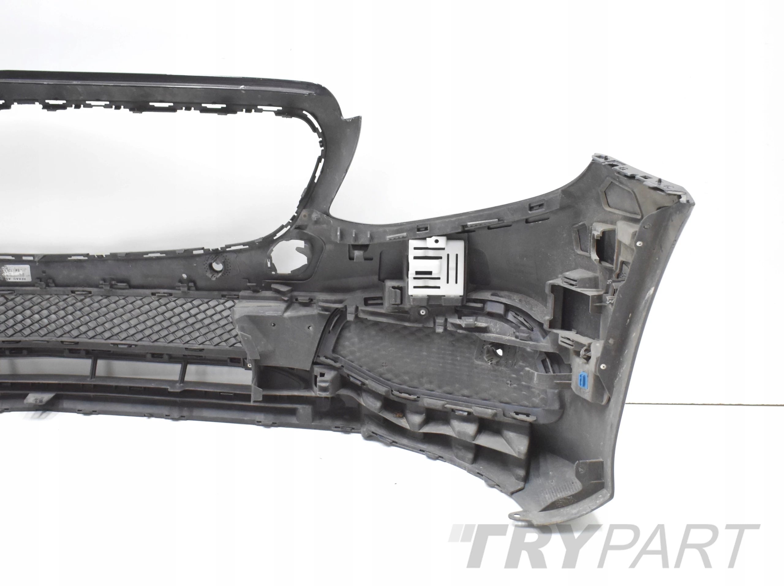 MERCEDES E-CLASS COUPE W238 FRONT BUMPER ORG + GRILLES + FRAMES