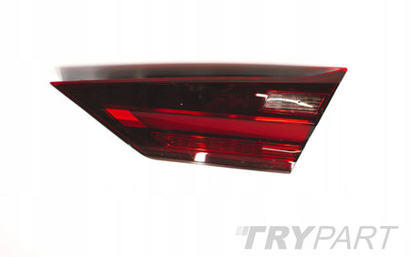 BMW 1 F40 RIGHT REAR LAMP IN TAILGATE ORG EU