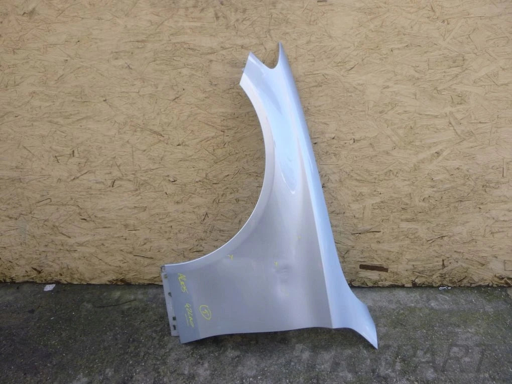 MERCEDES C CLASS 205 2014- Front fender left
