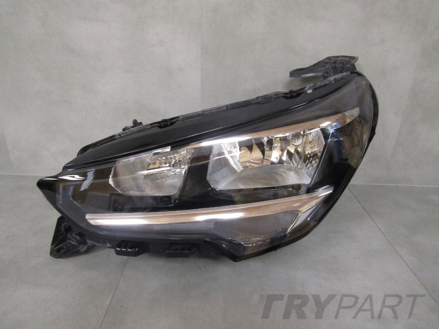 HEADLIGHT OPEL CORSA F STANDARD 19-23 LH LEFT 39162648
