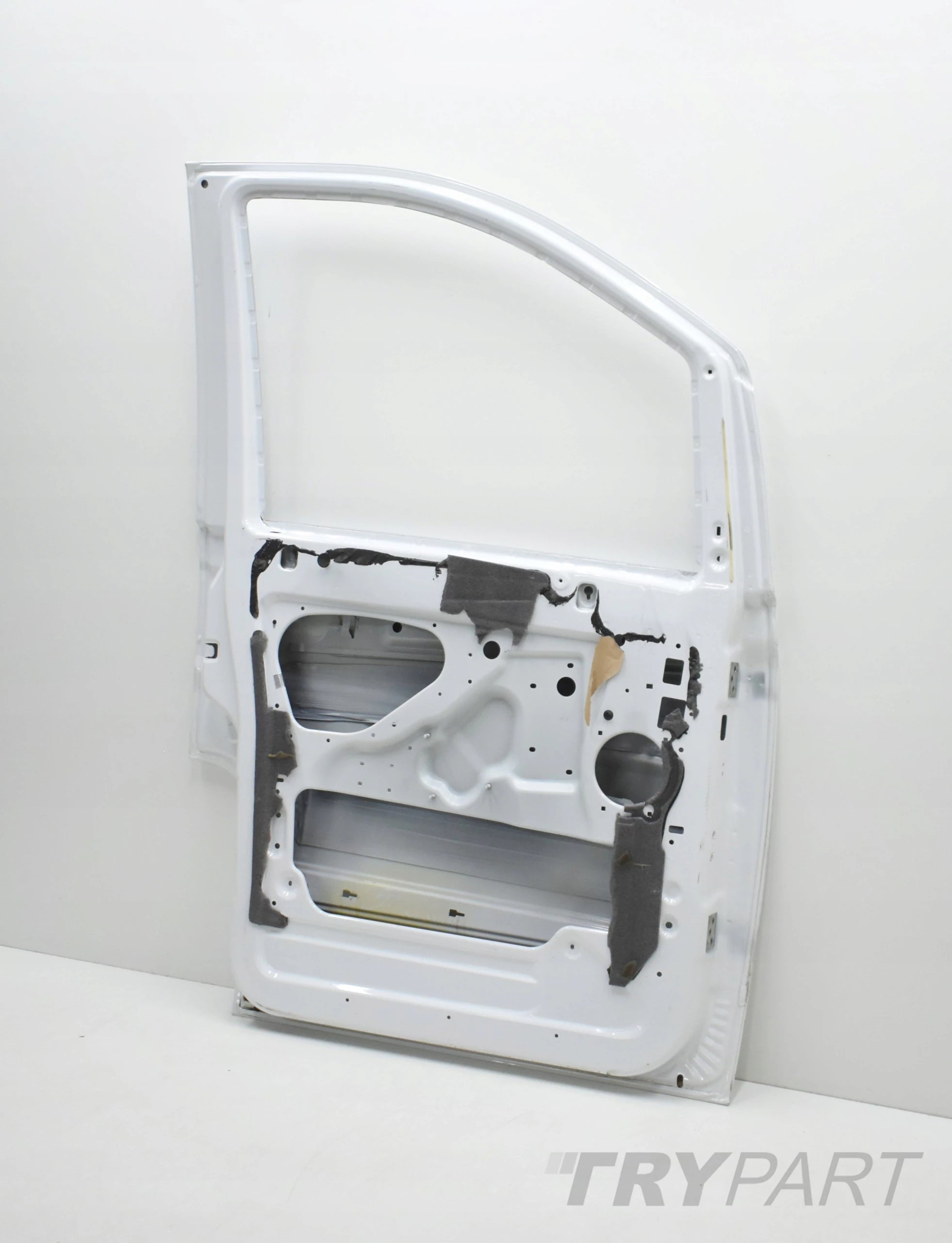 MERCEDES VITO VIANO W639 LEFT FRONT DOOR ORG