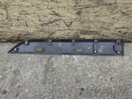 FORD TRANSIT CUSTOM 12- Front Door Trim Strip