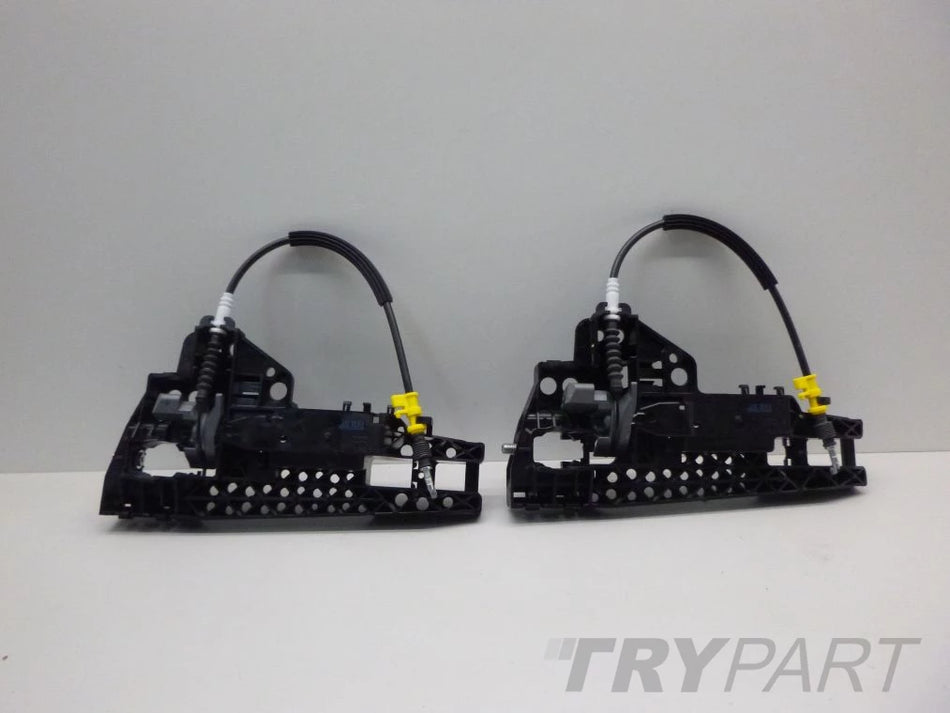 AUDI A4 B8 A5 8K RIGHT DOOR LOCK
