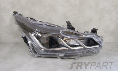 FRONT LAMP TOYOTA COROLLA E21 SEDAN STANDARD LENS 18-23 RH 81130-02T31