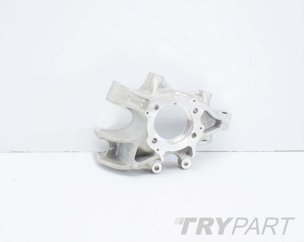 PORSCHE CAYENNE 958 LEFT REAR KNUCKLE HUB GENUINE NEW
