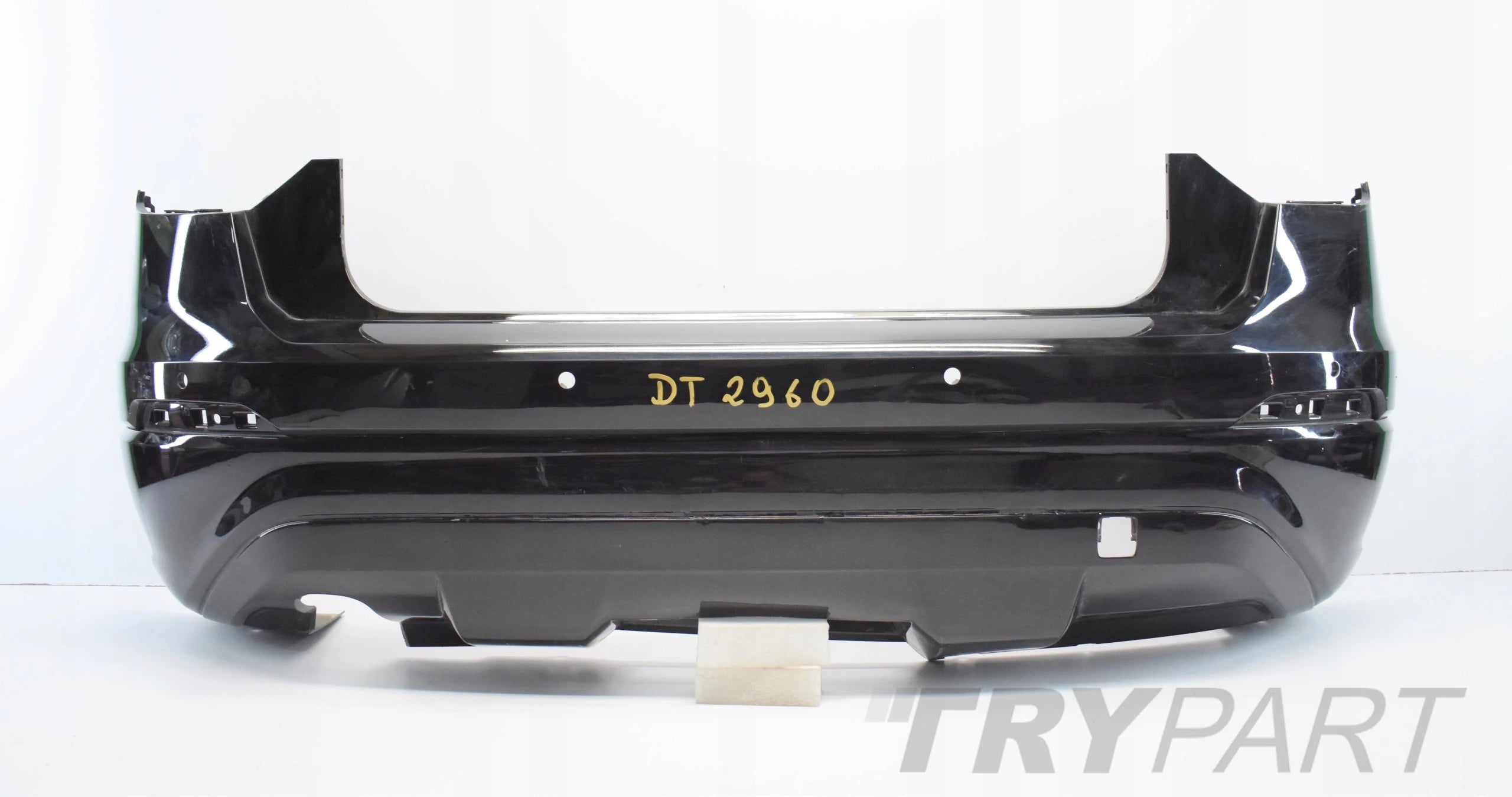 AUDI Q2 81A REAR BUMPER EXCELLENT CONDITION ORG