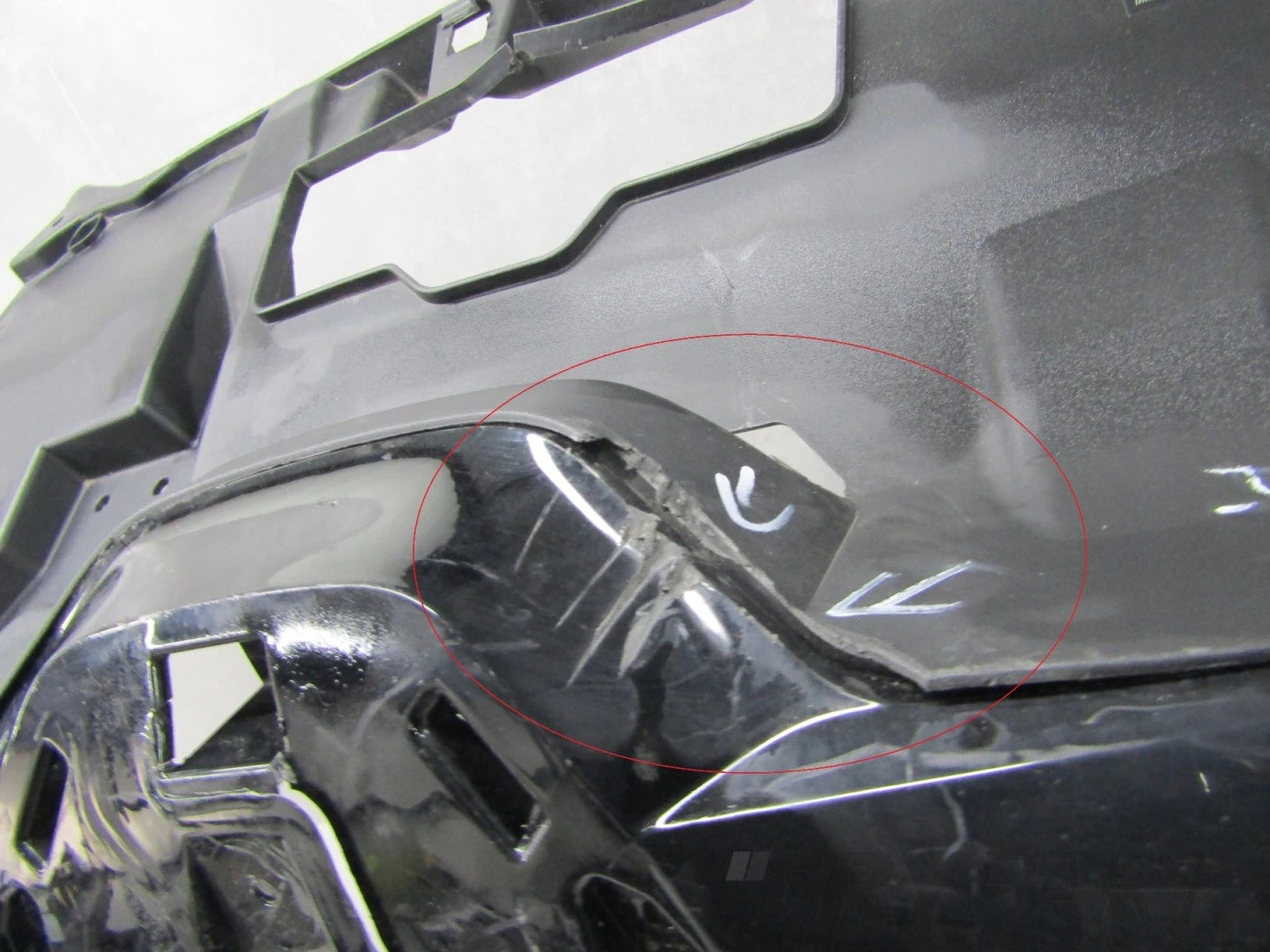 Front Bumper RENAULT MEGANE V 5 E-TECH 22-