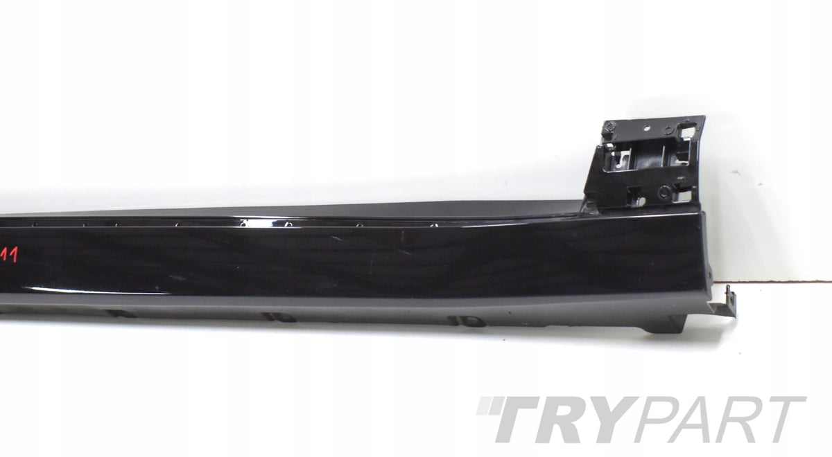 POLESTAR IV 4 RIGHT SILL STRIP COVER ORG 80008456