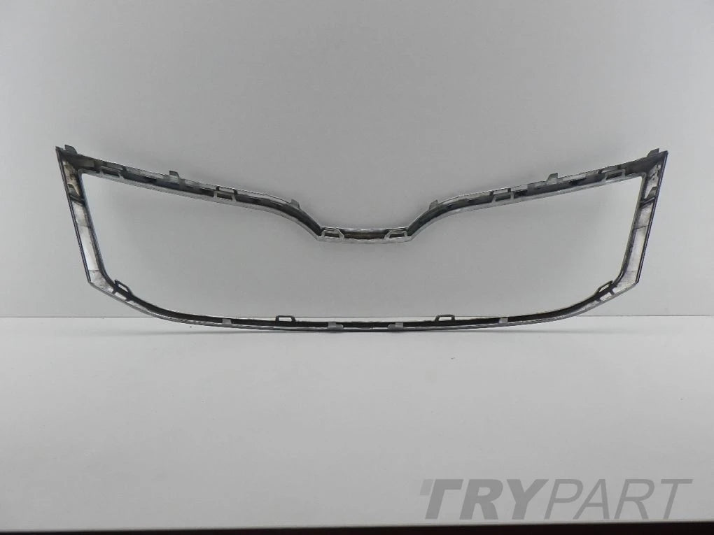SKODA YETI LIFT 12- Grille