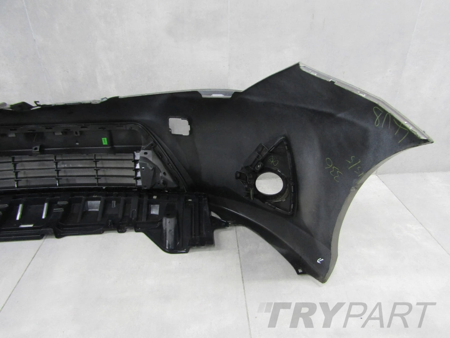 Front Bumper Toyota Auris 2 II 12-15 (+ Underbody)