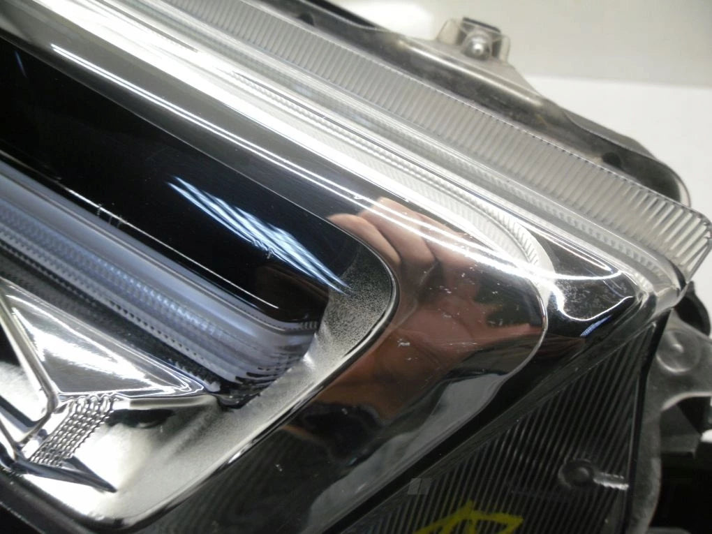 TOYOTA HILUX LIFT FULL LED 8 VIII 20- HEADLIGHT RIGHT