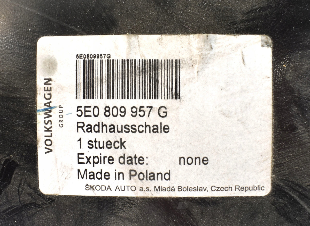 SKODA OCTAVIA III 5E0 LEFT FRONT FENDER ORIGINAL NEW
