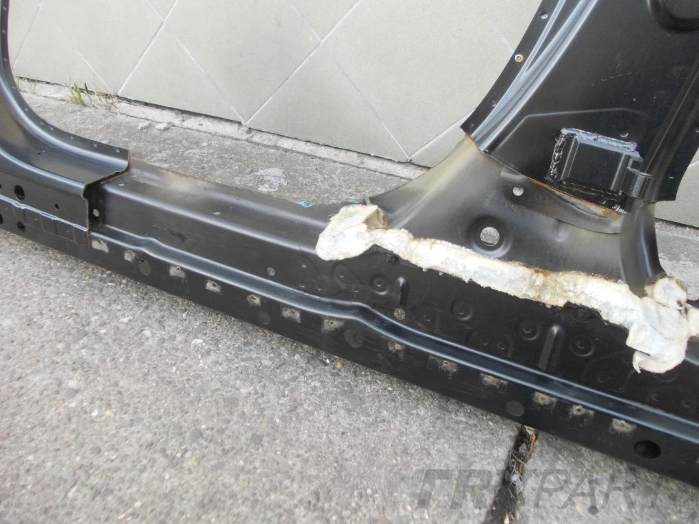 BMW X1 E84 Left Sill Pillar Frame