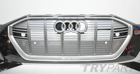 AUDI E TRON 4KE S LINE FRONT BUMPER ORG + GRILLE