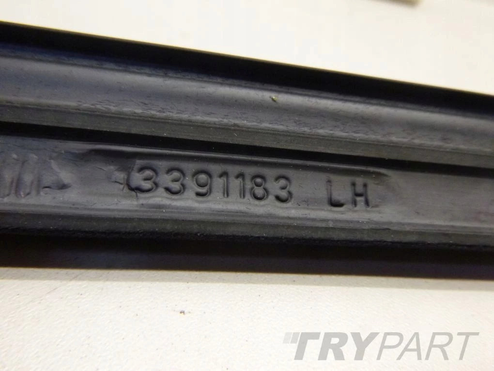 OPEL ASTRA J 4 IV Left Rear Scraper Strip