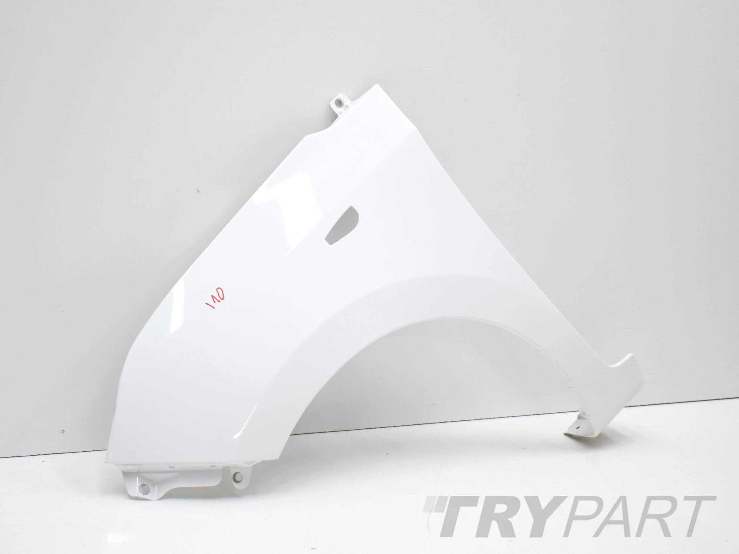 HYUNDAI I10 II LEFT FRONT FENDER ORG IN COLOR