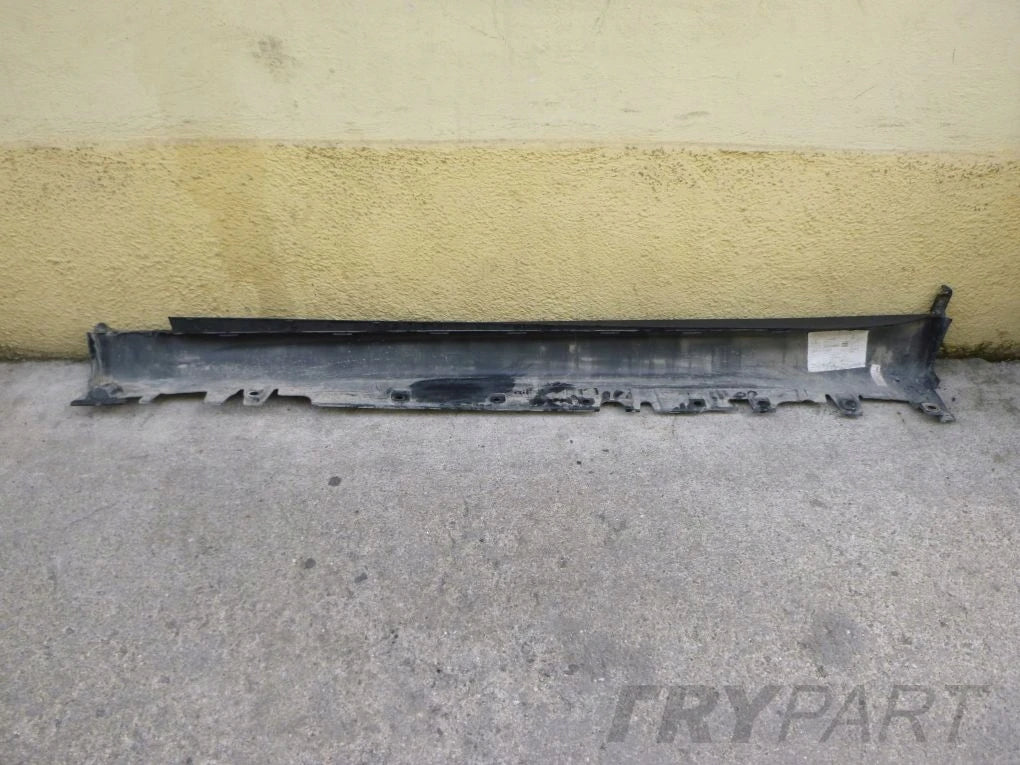 BMW X5 F15 Right Sill Strip