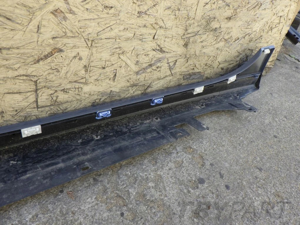 BMW 1 F40 M PACKAGE door sill trim right left