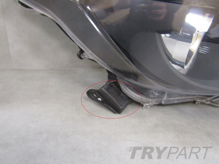 TOYOTA YARIS 4 IV HEADLIGHT STANDARD LENS 20- / MAZDA 2 22- RH
