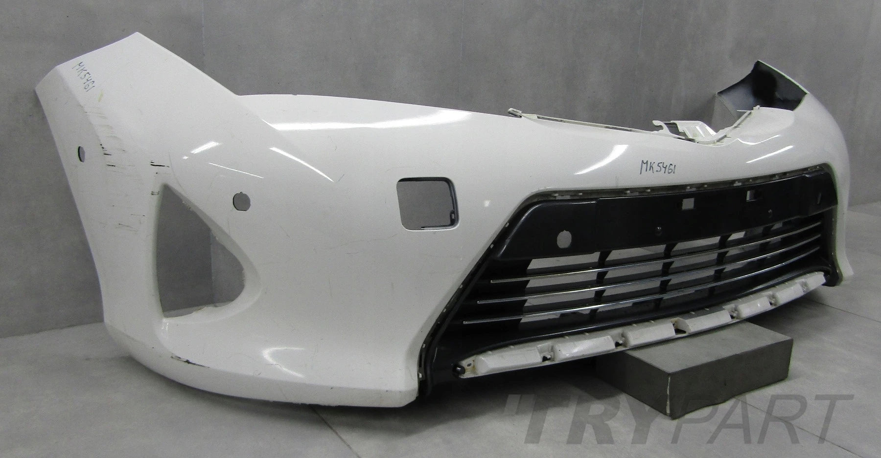 Front Bumper Toyota Auris 2 II 12-15 (+ Underbody)