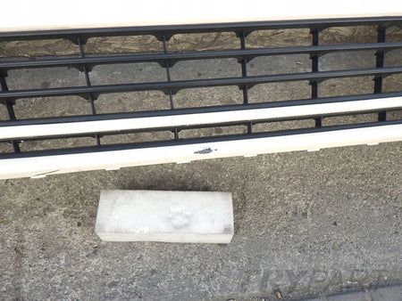VW TOURAN 5TA 15- Front Bumper
