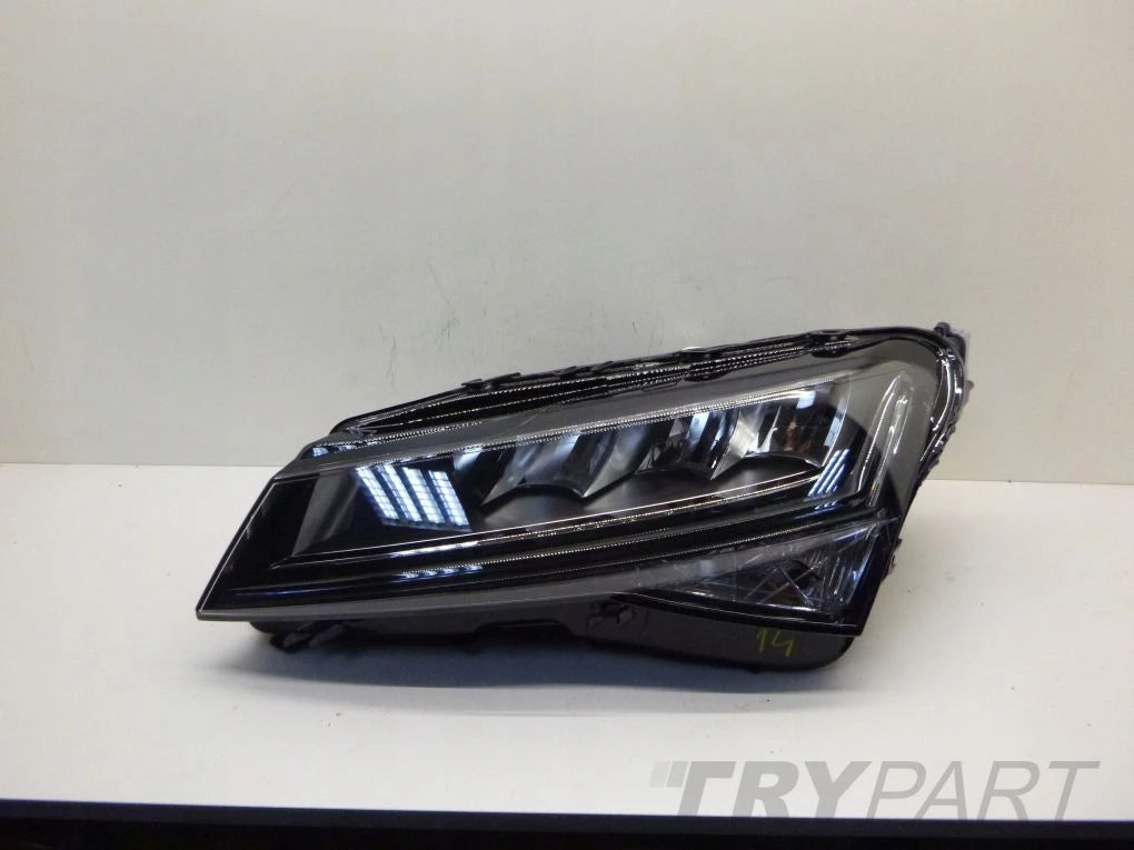 SKODA SUPERB LIFT III 3V0 3V1 FULL LED RIGHT