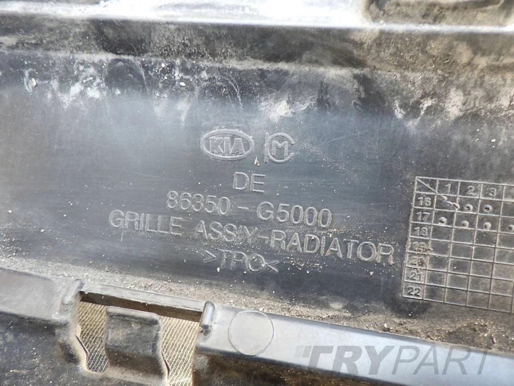KIA NIRO Grille Retainer